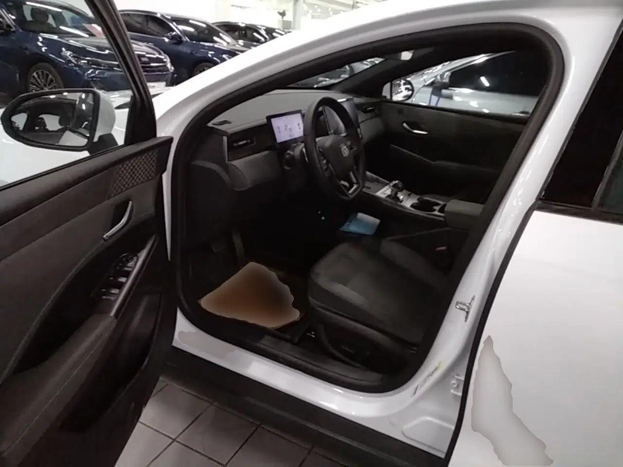 Used BYD Qin PLUS 2025 DM-i Smart Drive 120KM Superior Model — миниатюра 23