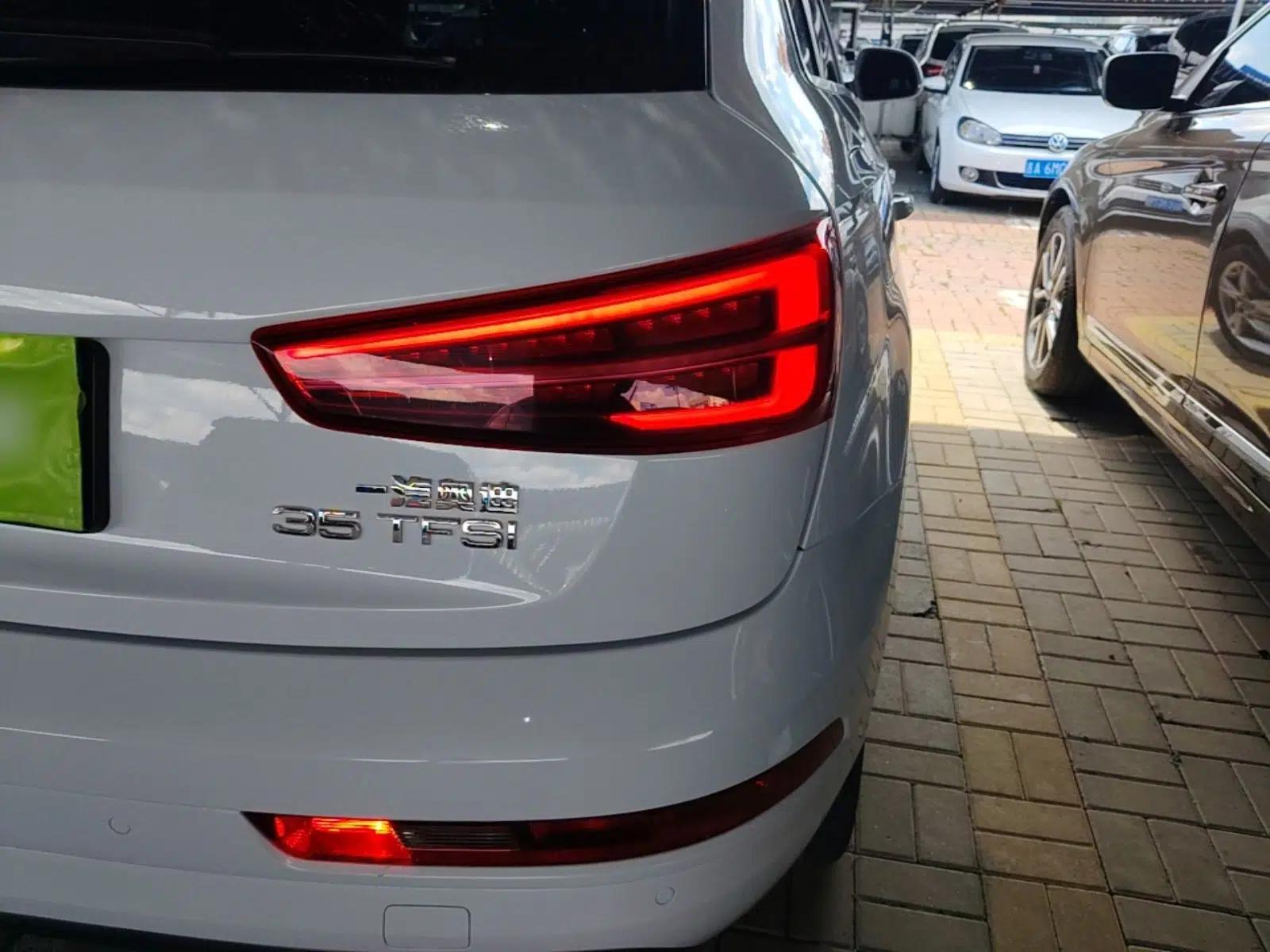 Used Audi Q3 2018 30th Anniversary Edition 35 TFSI Fashion Model — миниатюра 9
