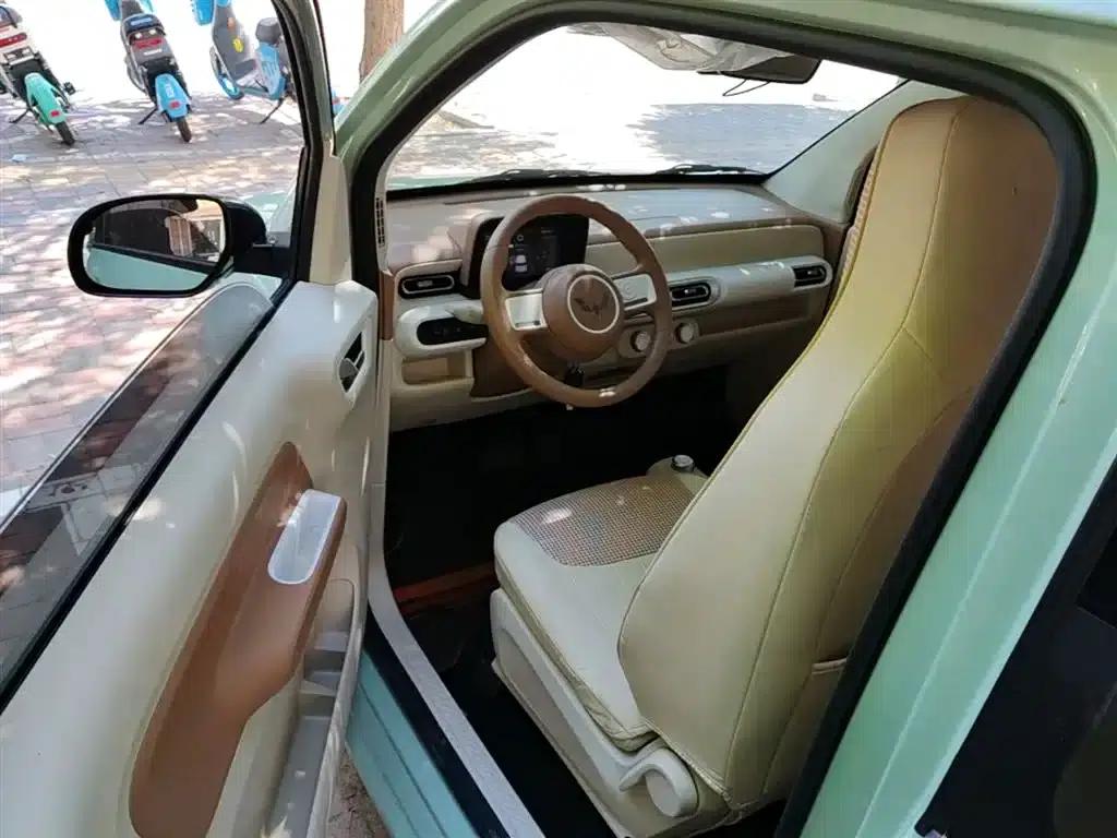 Hongguang MINIEV 2024 Third Generation 215km/h Youth Edition — миниатюра 16