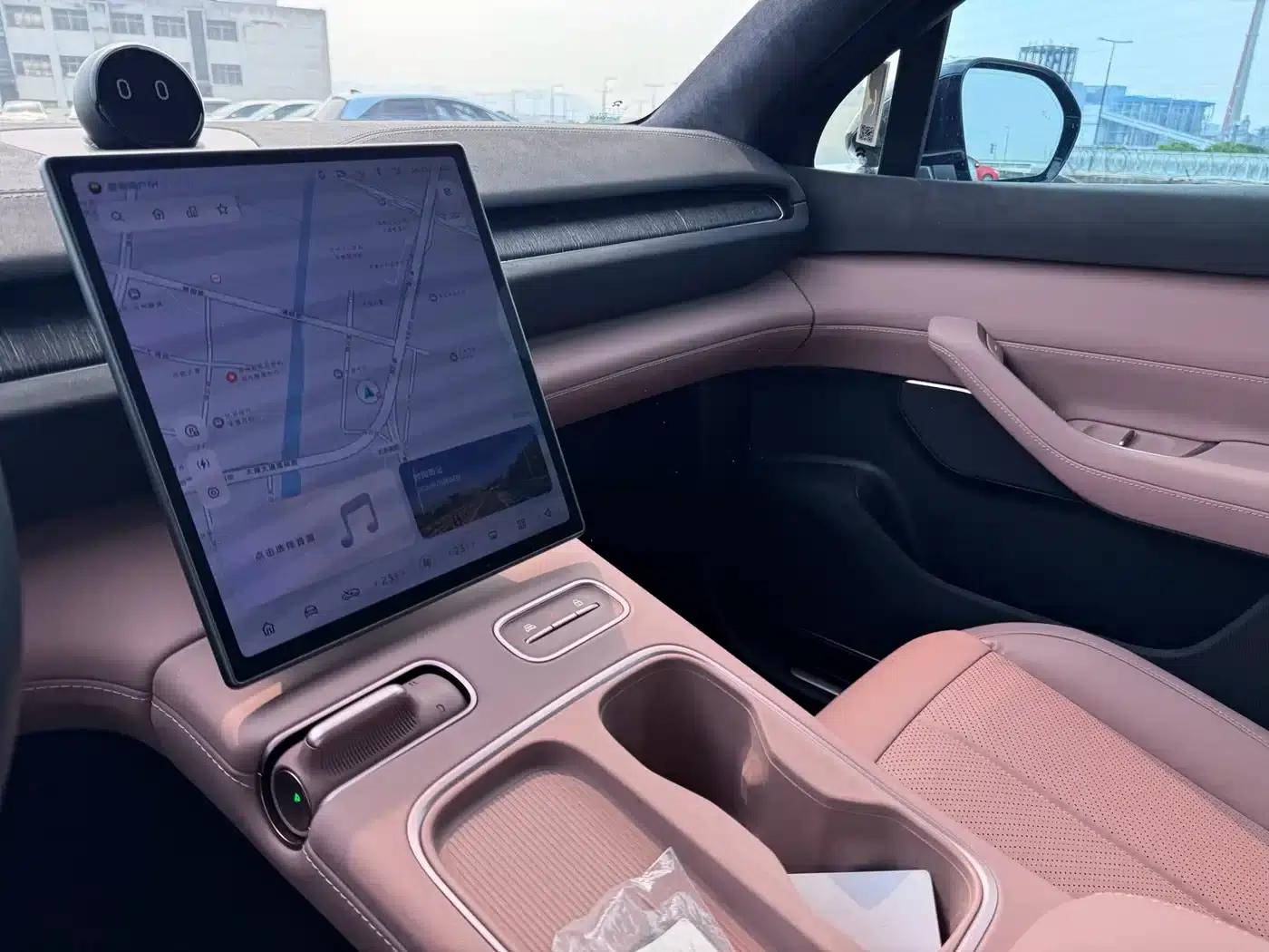 NIO EC6 2023 model 75kWh — миниатюра 10