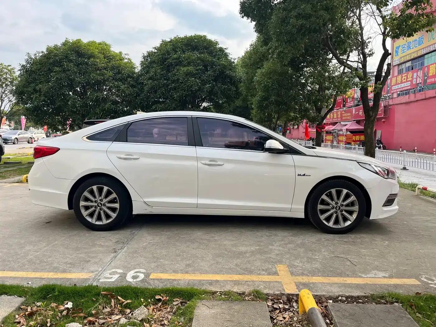 Sonata 2015 1.6T GS Fashion Edition — миниатюра 4