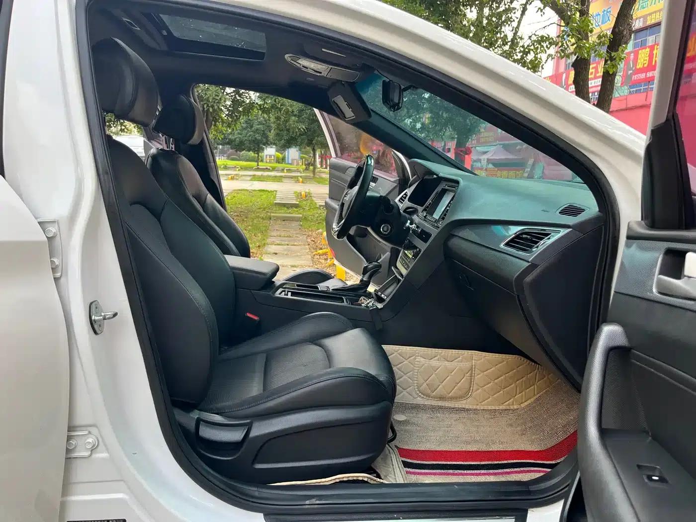 Sonata 2015 1.6T GS Fashion Edition — миниатюра 9