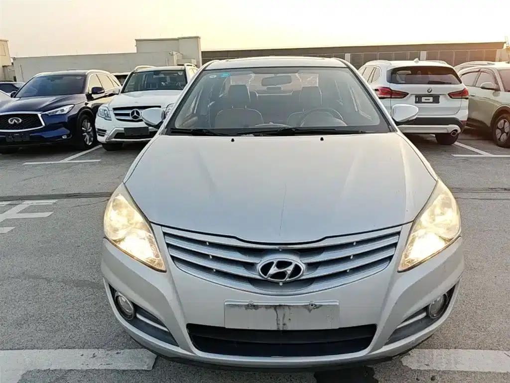 Hyundai Elantra 2011 1.6L Automatic Deluxe — миниатюра 3