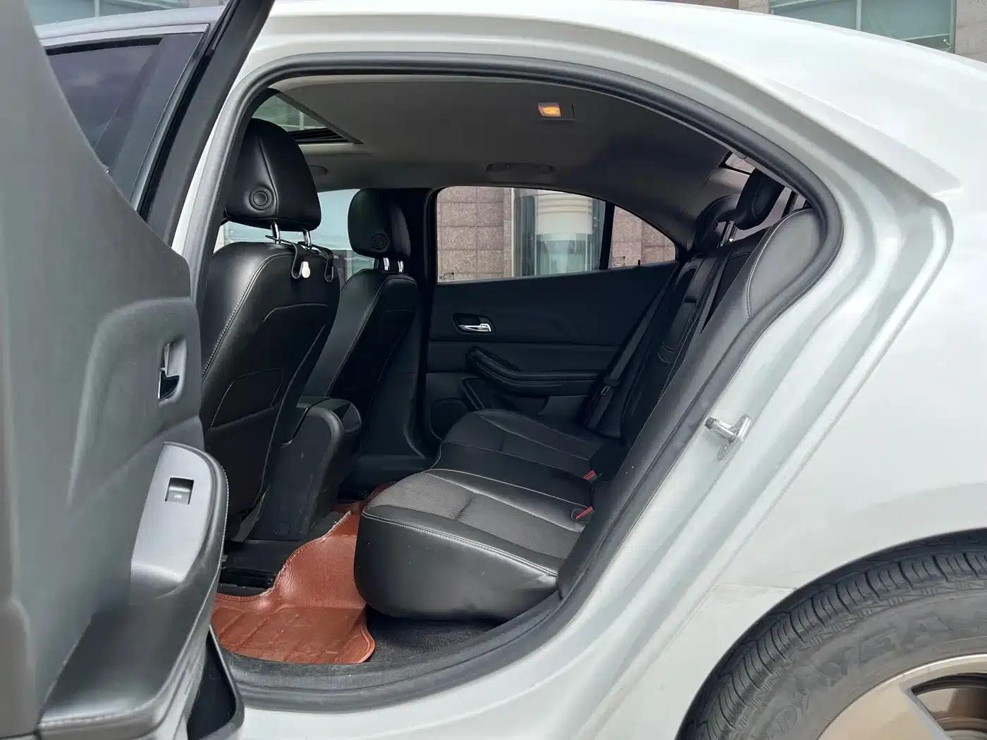 2014 Chevrolet Malibu 1.6T Automatic Comfort Edition — миниатюра 17