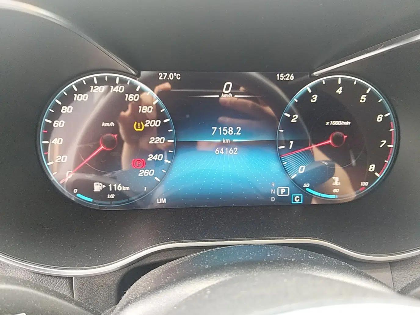 Used Mercedes-Benz GLC Coupe 2021 GLC 260 4MATIC Coupe SUV — миниатюра 14