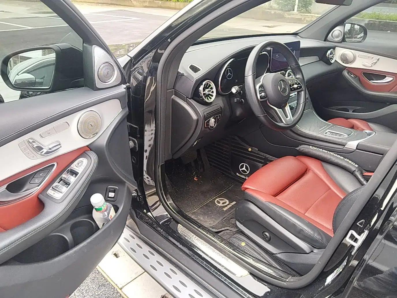 Used Mercedes-Benz GLC Coupe 2021 GLC 260 4MATIC Coupe SUV — миниатюра 18