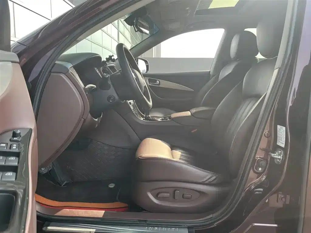 Infiniti QX50 2015 2.5L Enjoy Edition — миниатюра 14