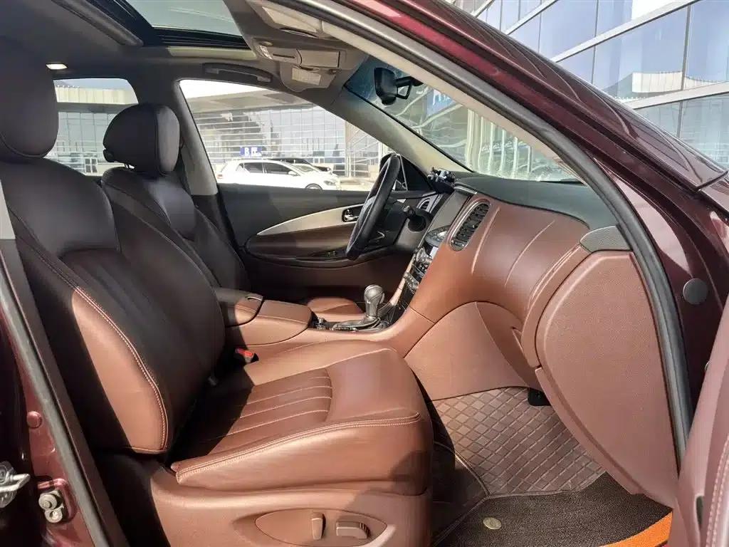 Infiniti QX50 2015 2.5L Enjoy Edition — миниатюра 15