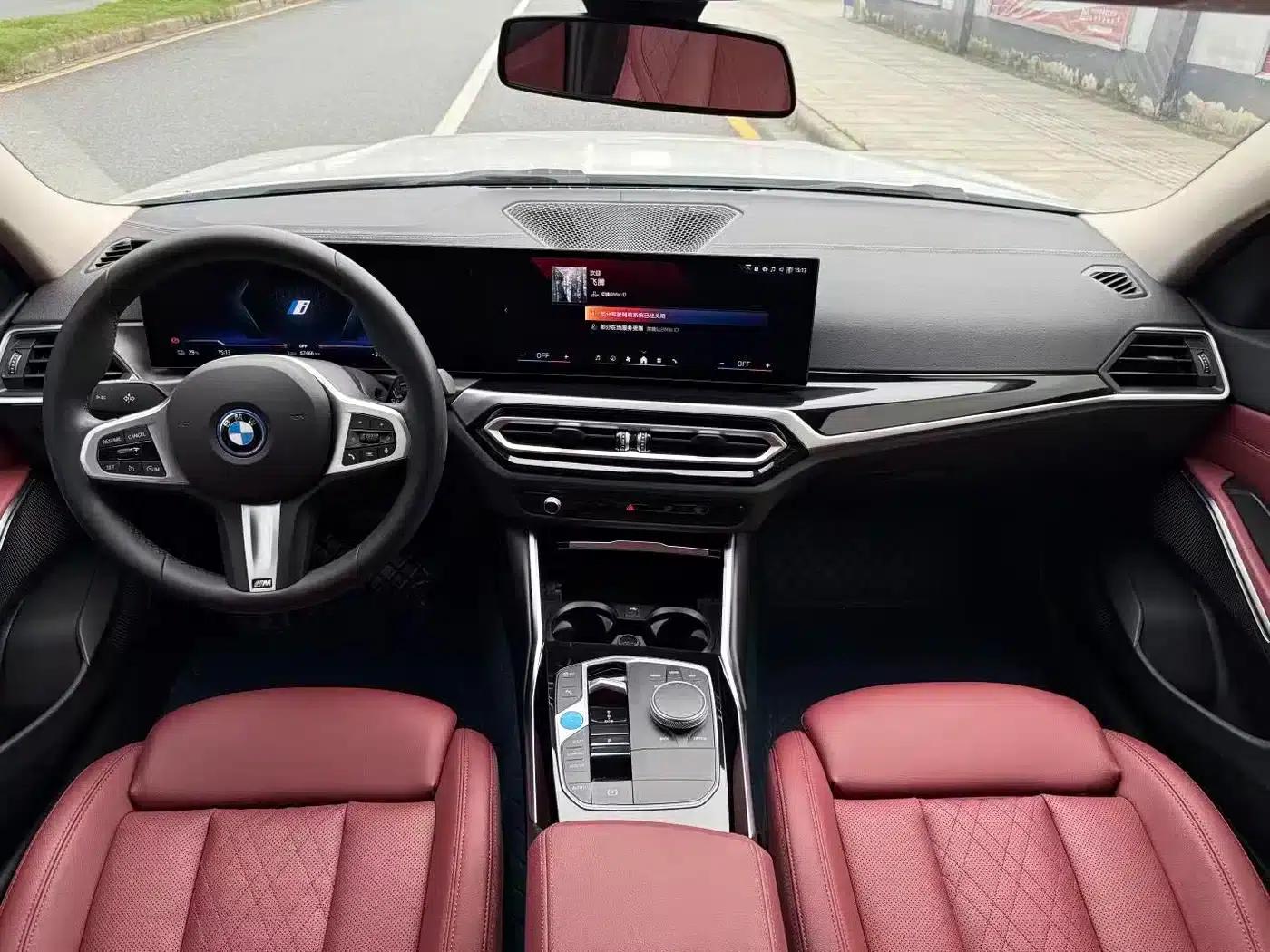 BMW i3 2022 eDrive 35L — миниатюра 4
