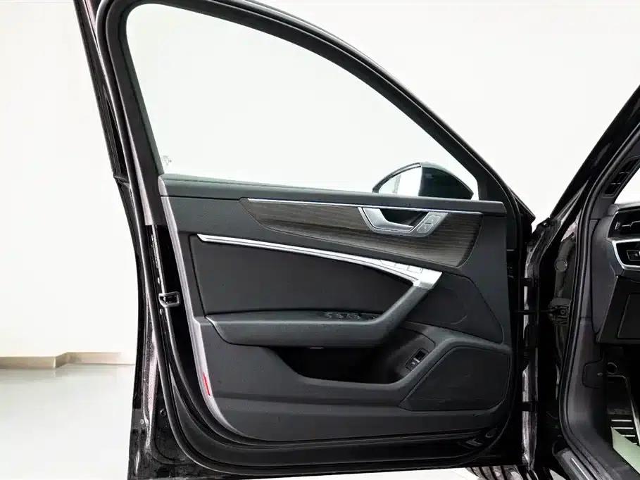 Audi A6L 2025 45 TFSI quattro Premium Dynamic Edition — миниатюра 8