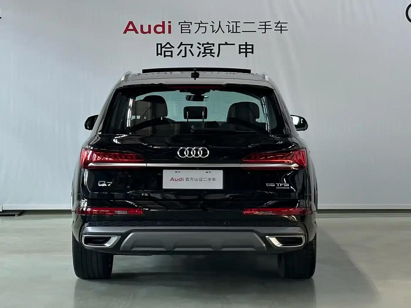 Audi Q7 2023 55 TFSI quattro S line Sport — миниатюра 4
