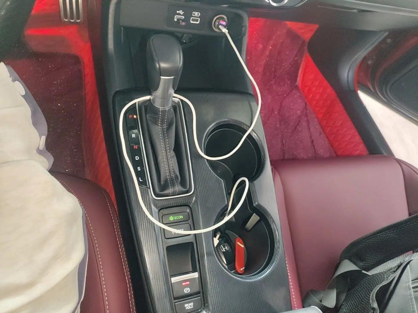 Used Honda Civic 2022 240TURBO CVT Dynamic Edition — миниатюра 16