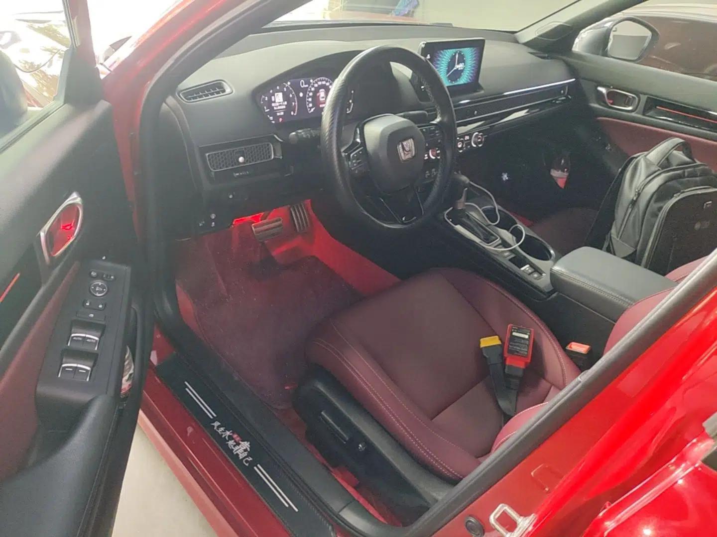 Used Honda Civic 2022 240TURBO CVT Dynamic Edition — миниатюра 18