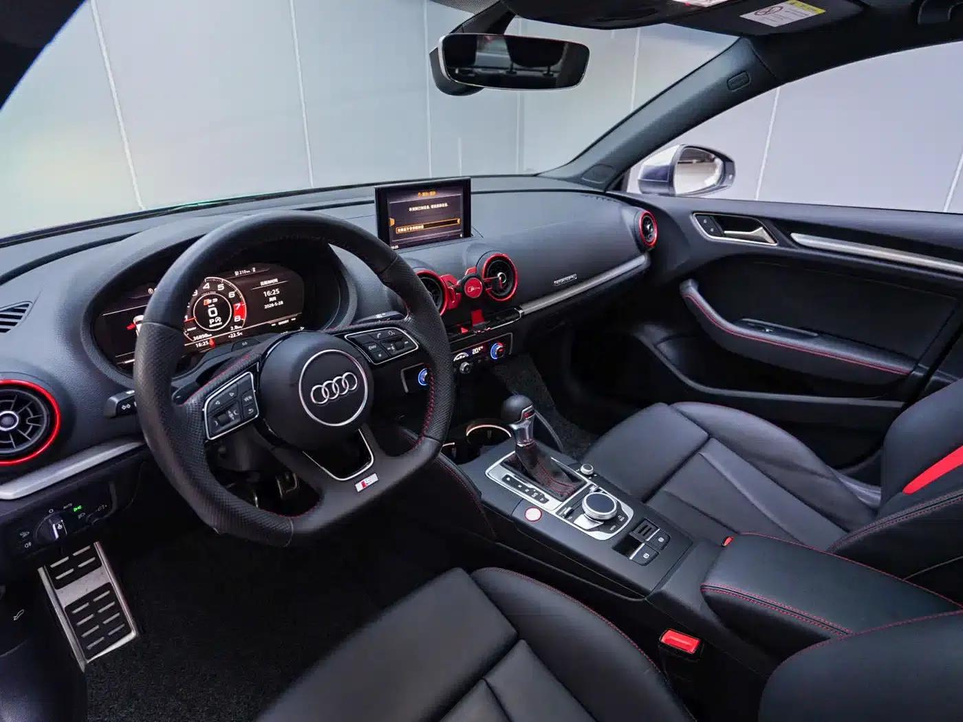 Audi S3 2019 Model S3 2.0T Limousine — миниатюра 9