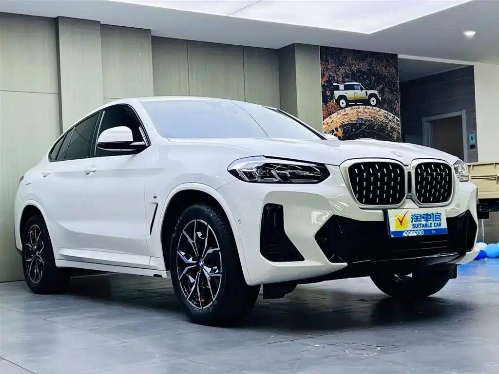 2022 BMW X4 xDrive 25i M Sport Package — миниатюра 3