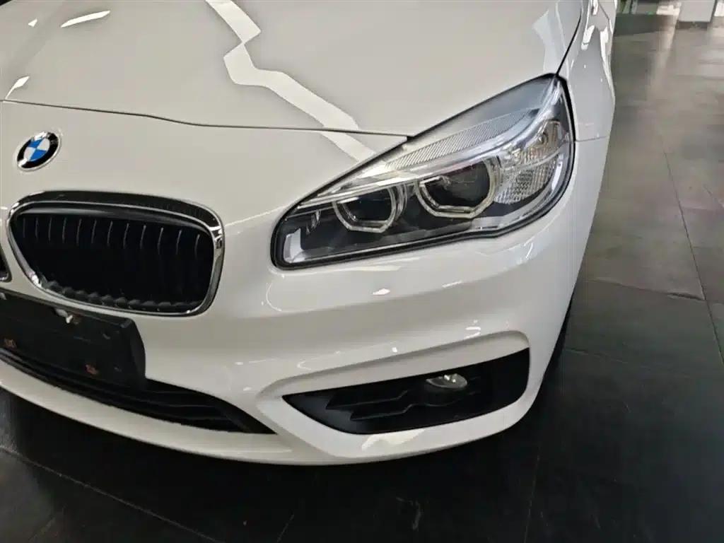 2016 BMW 2 Series Gran Tourer 218i Leading Edition — миниатюра 24