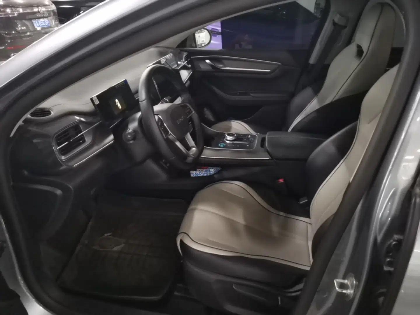 Used BYD Destroyer 05 2024 HONOR Edition DM-i 55KM Luxury Model — миниатюра 17