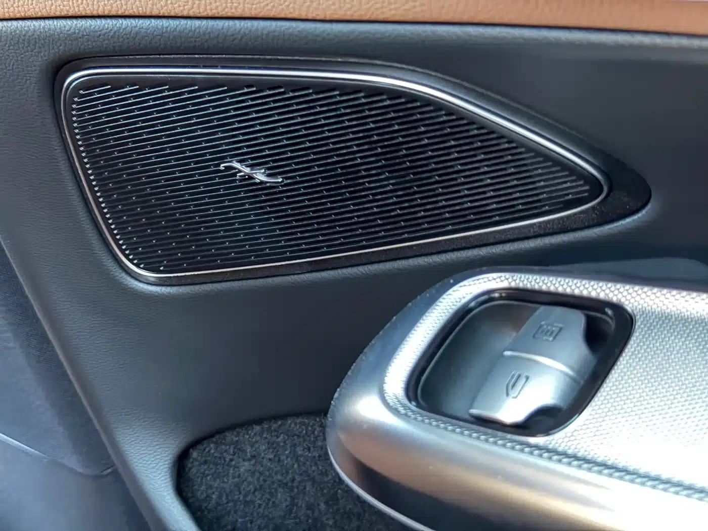 Mercedes-Benz E-Class 2024 E 300 L Fashion Edition — миниатюра 22
