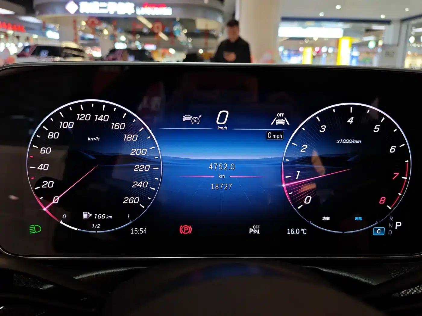 Mercedes-Benz C-Class 2025 Facelift C 260 L Sport Edition — миниатюра 11