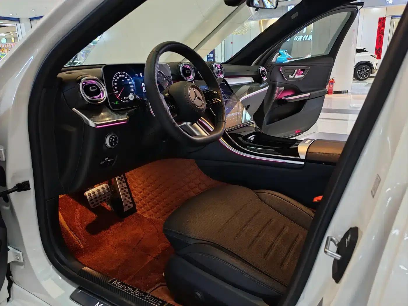 Mercedes-Benz C-Class 2025 Facelift C 260 L Sport Edition — миниатюра 4