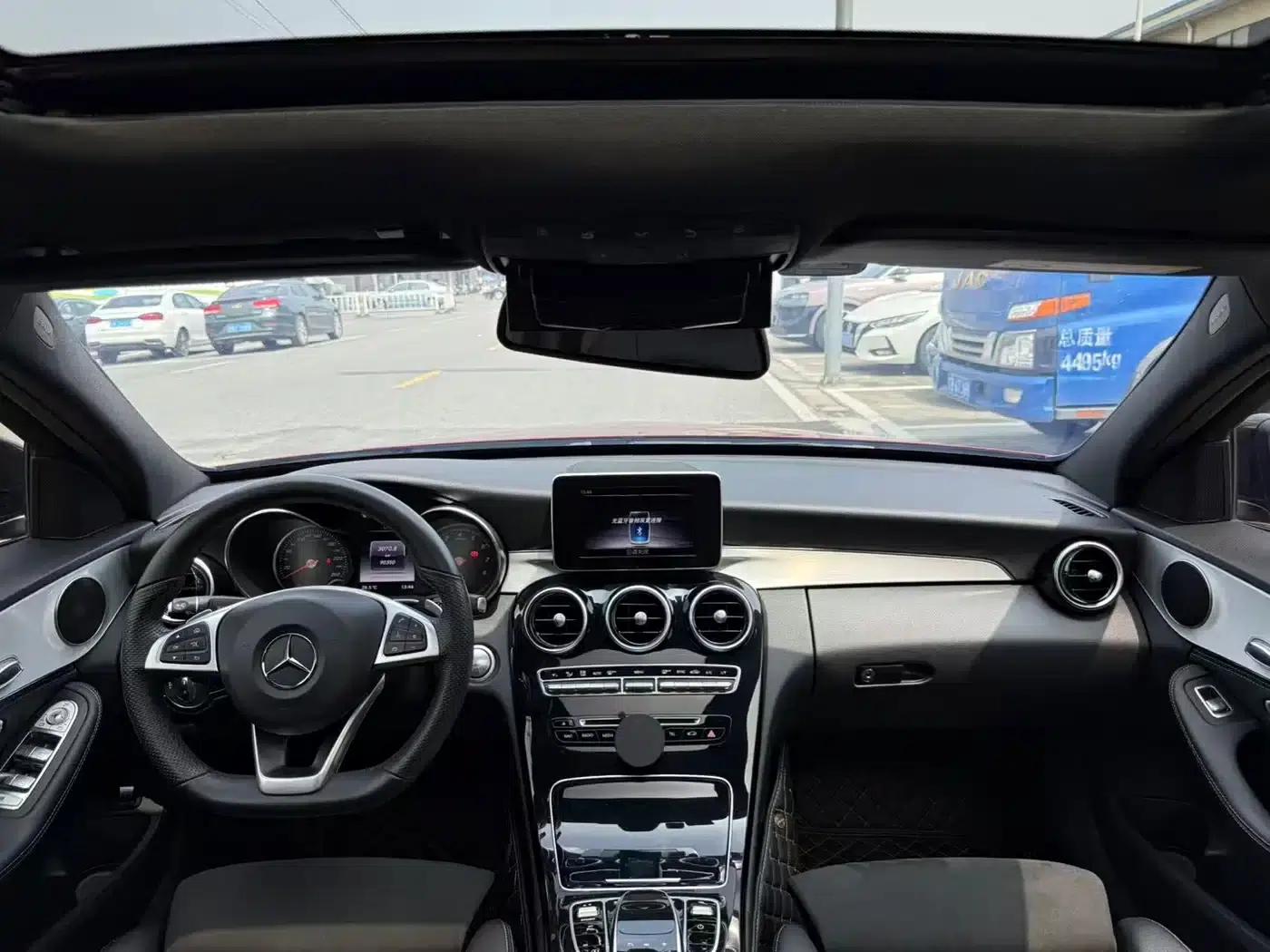 2018 Mercedes-Benz C-Class C 200 Sport Edition — миниатюра 8