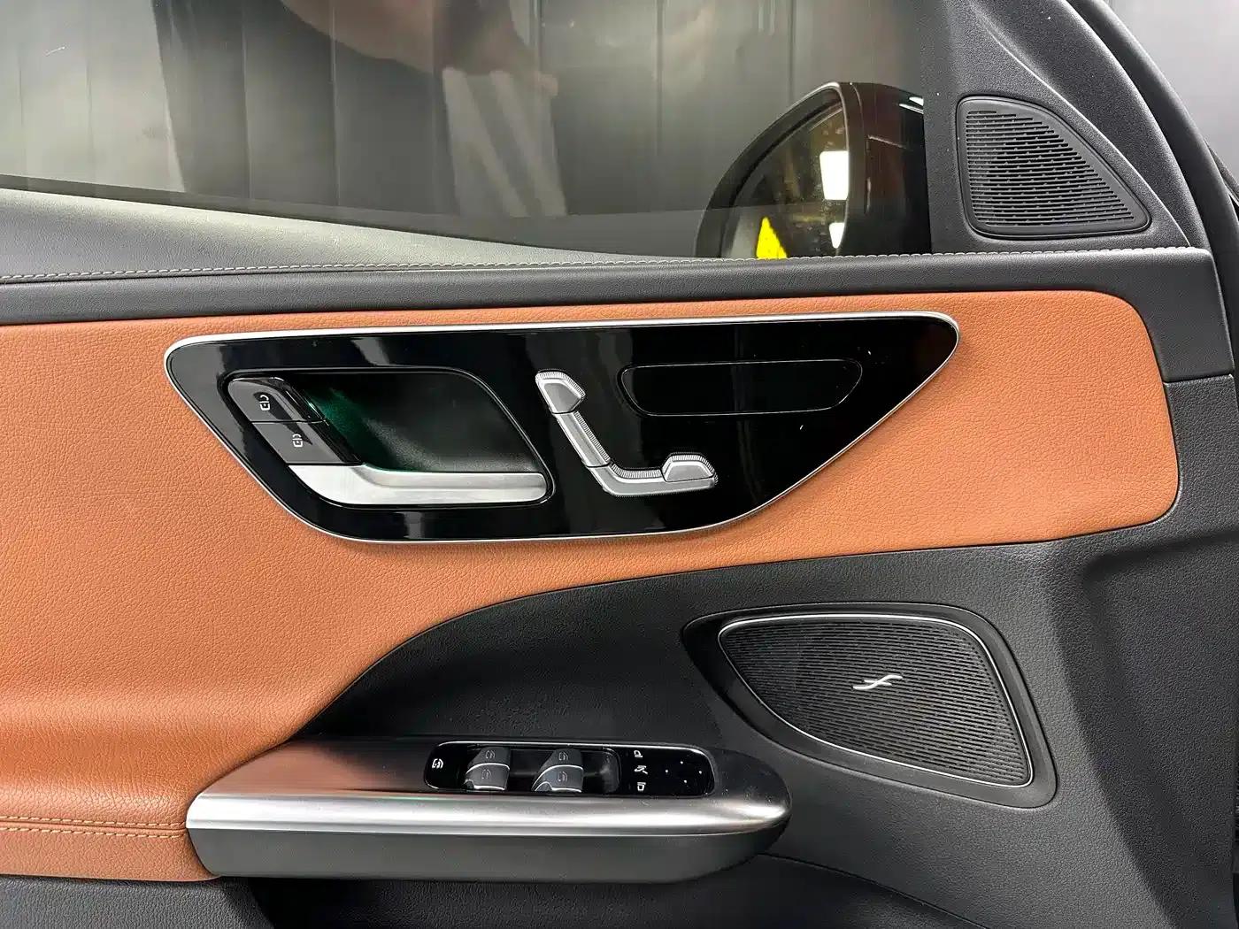 Mercedes-Benz C-Class 2022 Facelift C 260 L Sport Edition — миниатюра 12