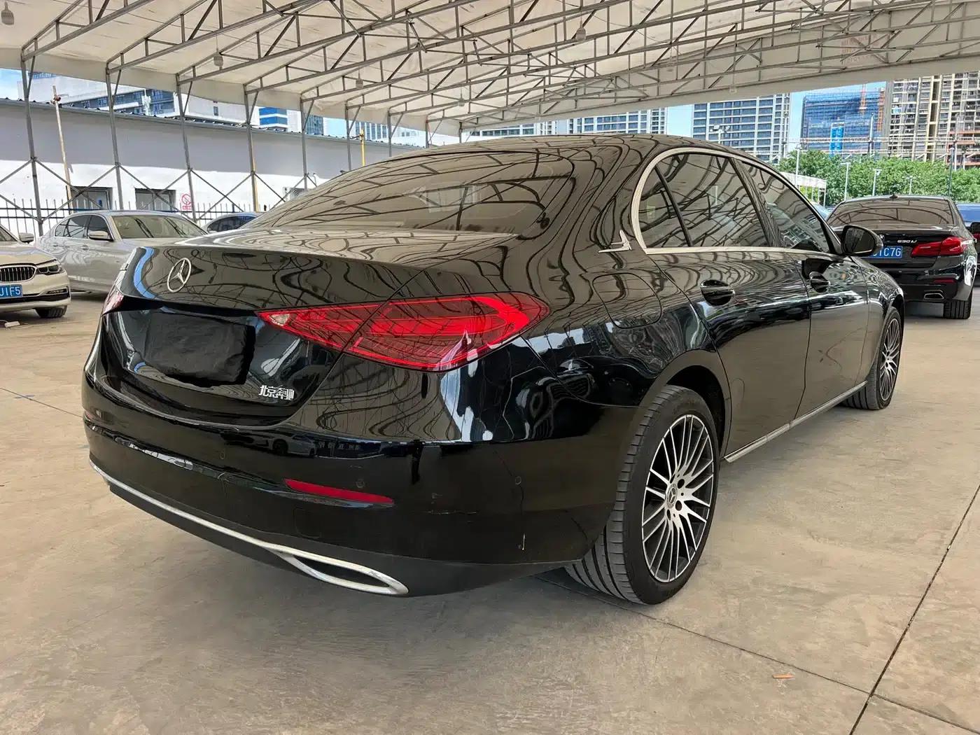Mercedes-Benz C-Class 2024 Facelift C 260 L Midnight Sport Edition — миниатюра 11
