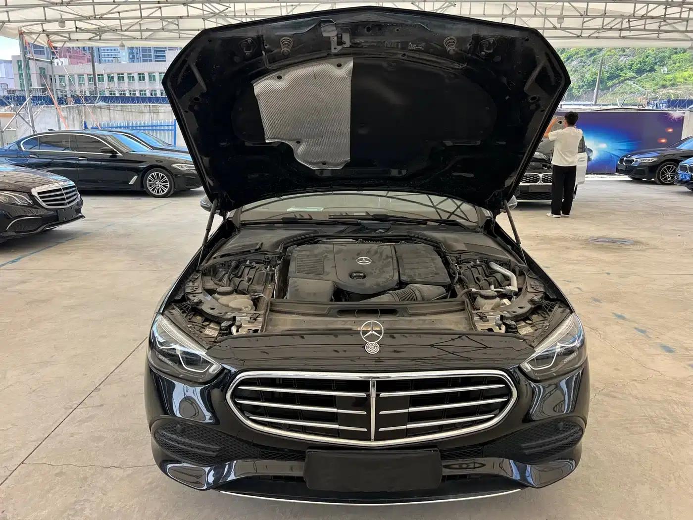 Mercedes-Benz C-Class 2024 Facelift C 260 L Midnight Sport Edition — миниатюра 14