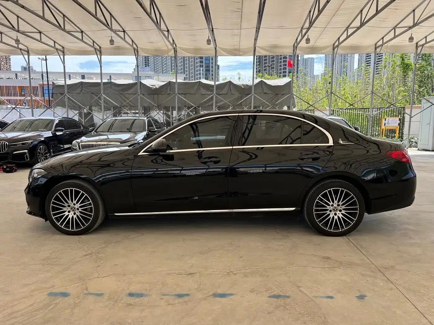 Mercedes-Benz C-Class 2024 Facelift C 260 L Midnight Sport Edition — миниатюра 4