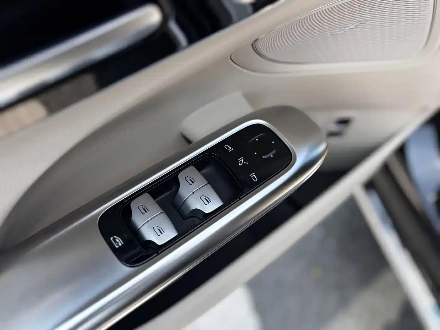 2023 Mercedes-Benz C-Class C 260 L — миниатюра 14