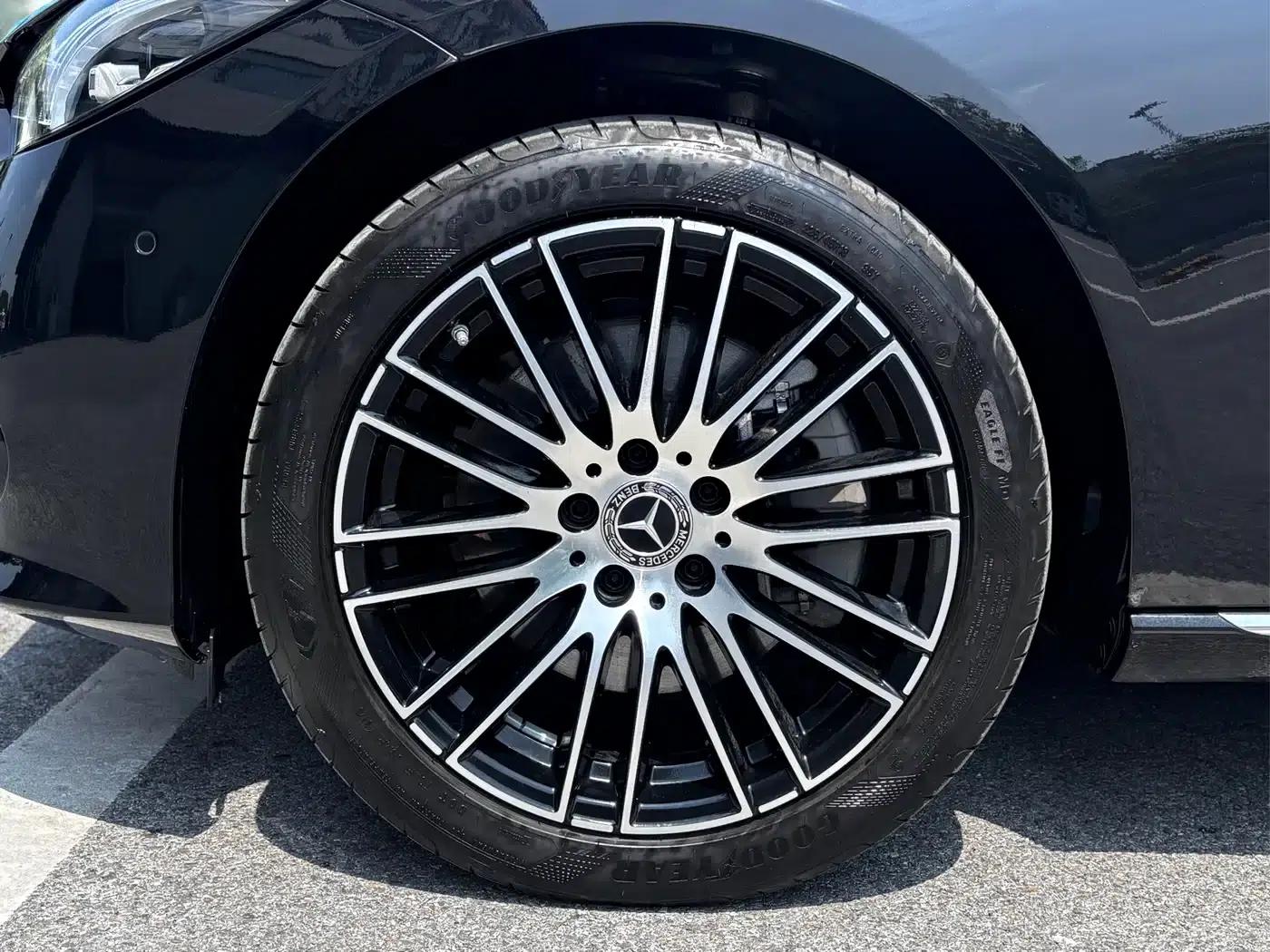 2023 Mercedes-Benz C-Class C 260 L — миниатюра 7