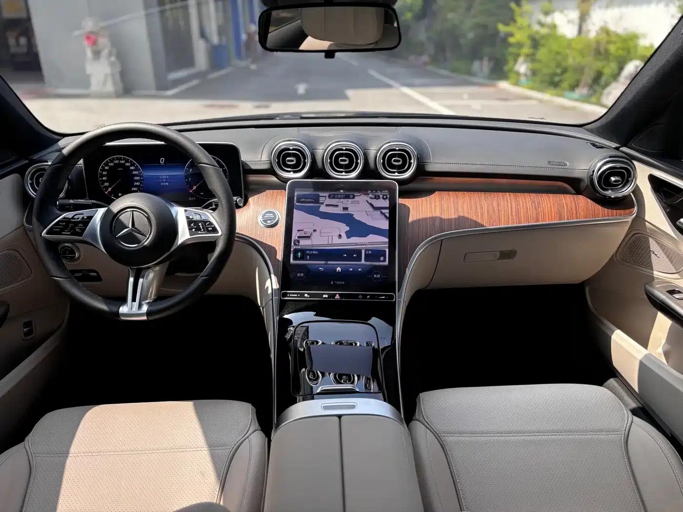 2023 Mercedes-Benz C-Class C 260 L — миниатюра 9