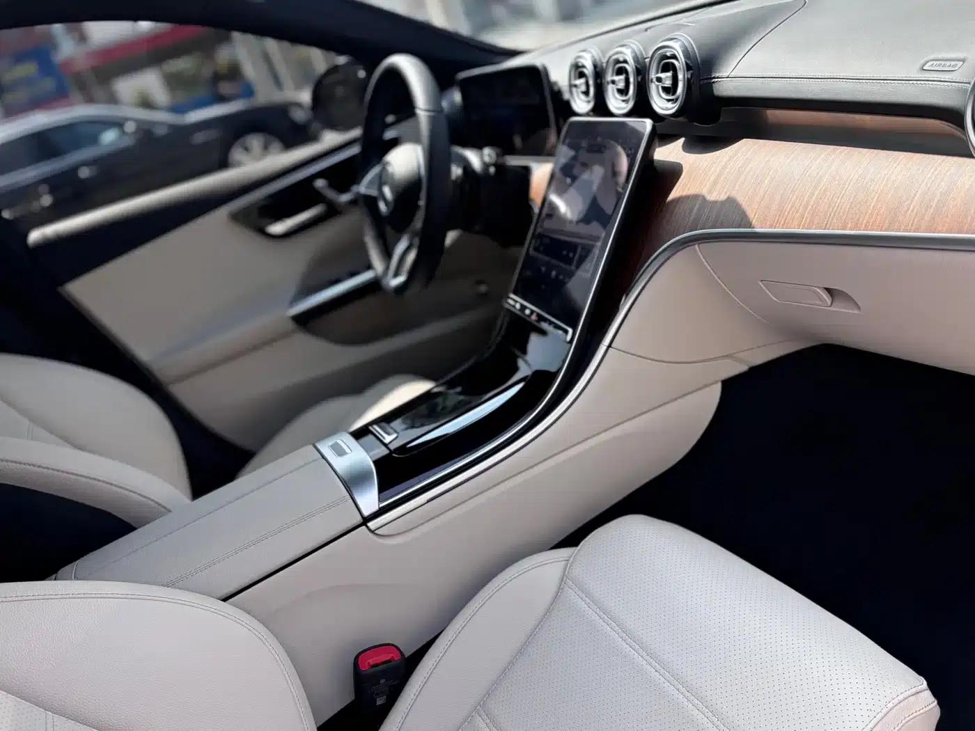 2023 Mercedes-Benz C-Class C 260 L — миниатюра 10