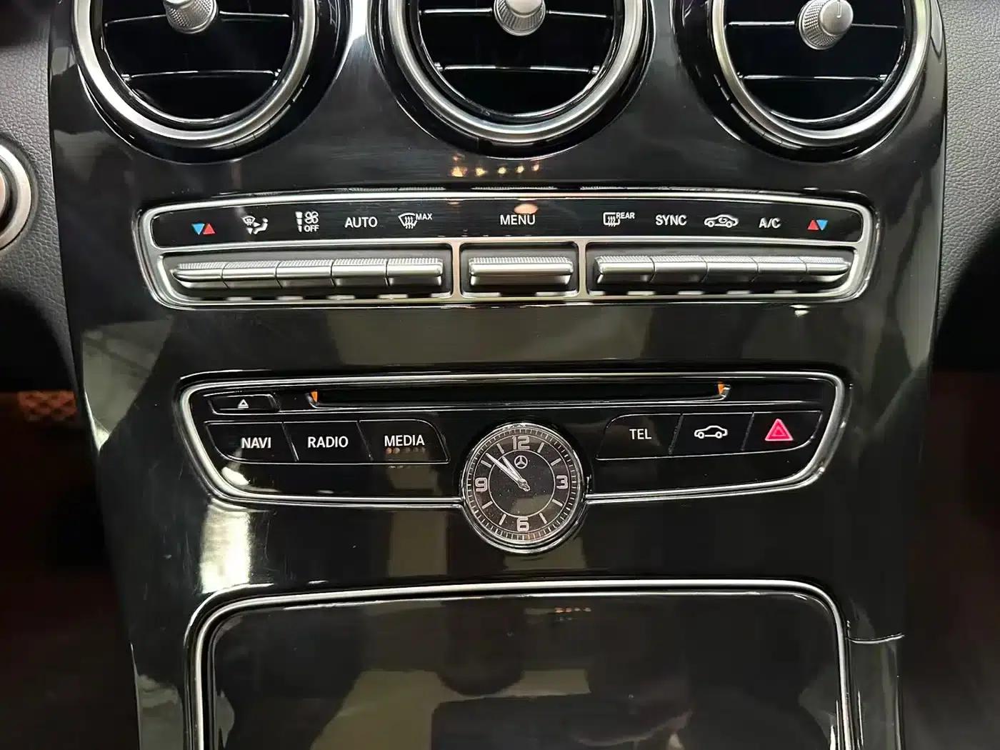 2018 Mercedes-Benz C-Class C 200 L Sport Edition — миниатюра 11