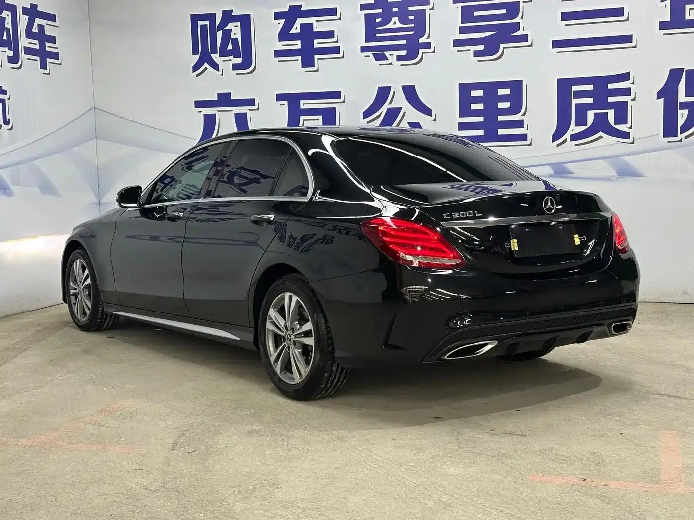 2018 Mercedes-Benz C-Class C 200 L Sport Edition — миниатюра 4