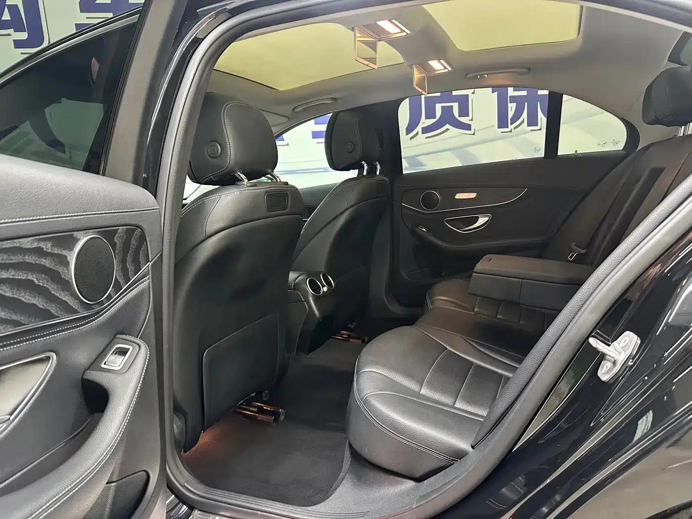 2018 Mercedes-Benz C-Class C 200 L Sport Edition — миниатюра 6