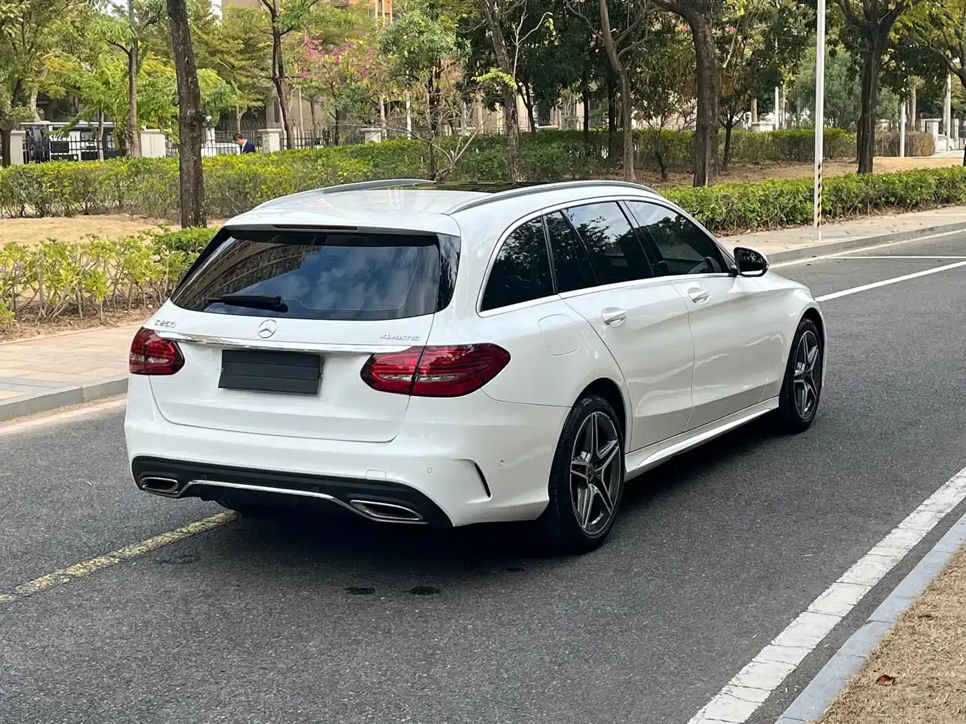 Imported Mercedes-Benz C-Class 2019 C 260 Estate — миниатюра 6