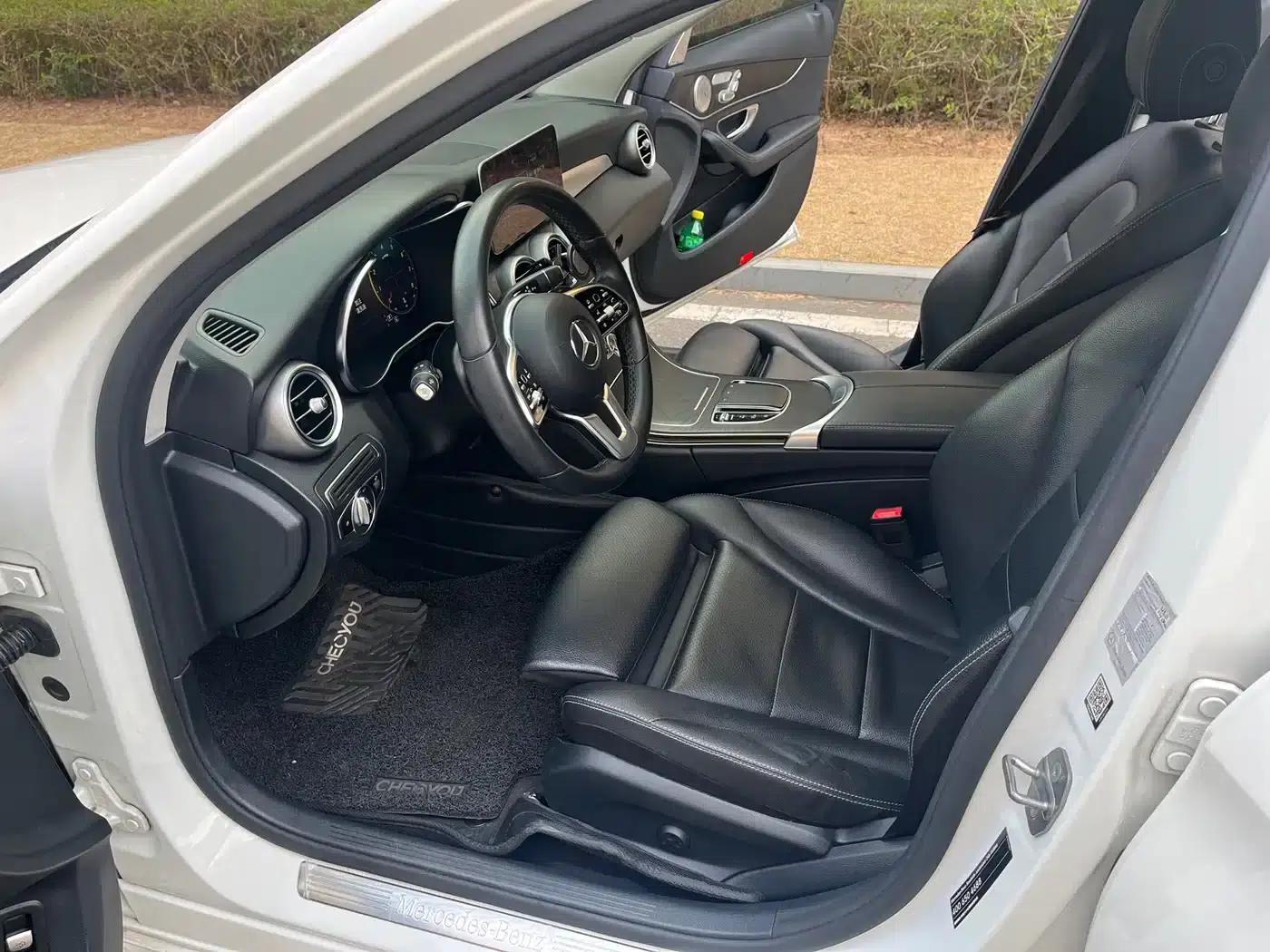 Imported Mercedes-Benz C-Class 2019 C 260 Estate — миниатюра 7