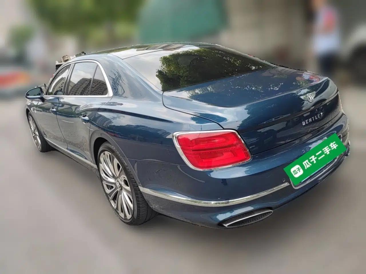 Used Bentley Flying Spur 2020 6.0T W12 Standard Edition — миниатюра 4