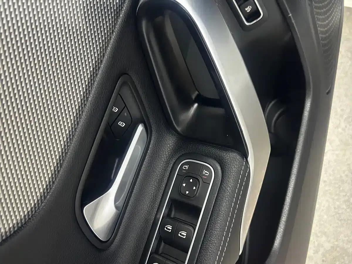 2022 Mercedes-Benz A-Class A 180 L Sport Sedan — миниатюра 10