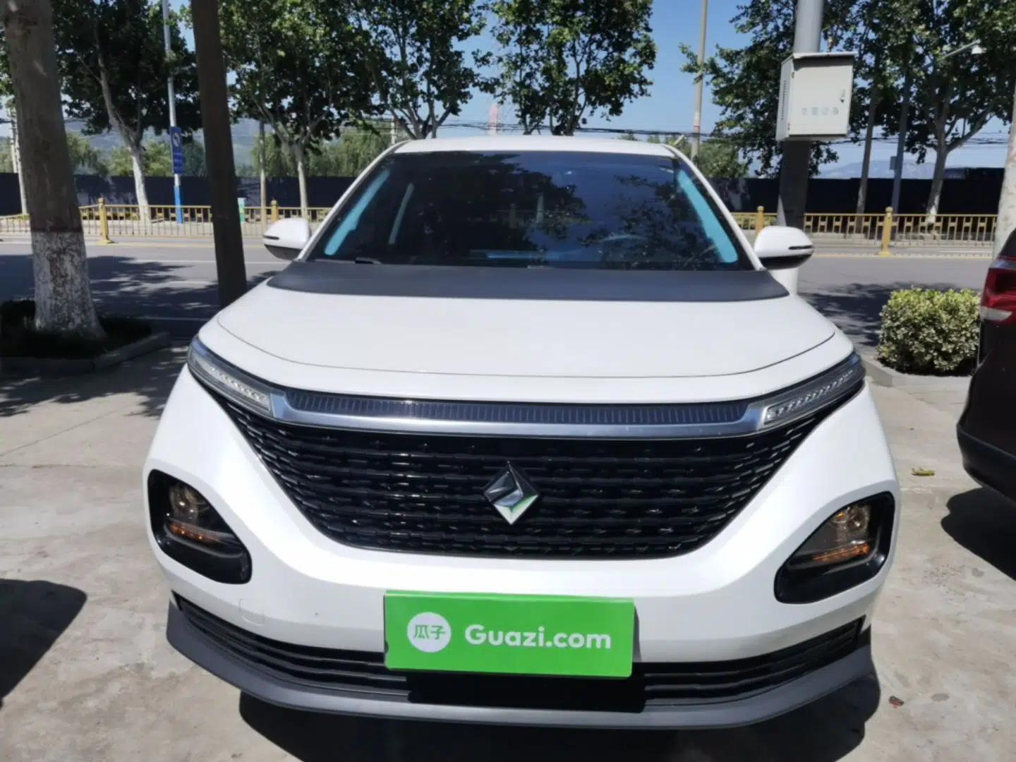 Used Baojun RM-5 2019 1.5T Manual Elite Version with 24-Hour Online Service 6 Seats — миниатюра 2