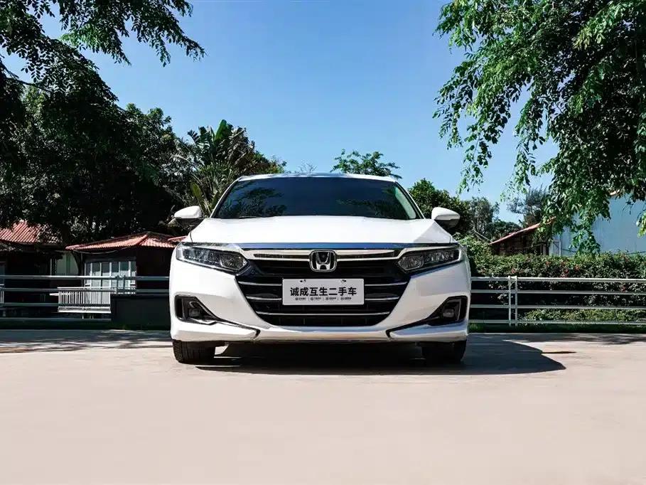 2022 Honda Accord 260TURBO Luxury Edition — миниатюра 2