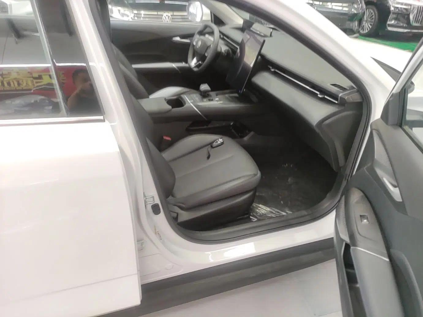 Used CHANGAN Eado 2025 Blue Whale 1.5T 500Bar Prestige Model — миниатюра 19