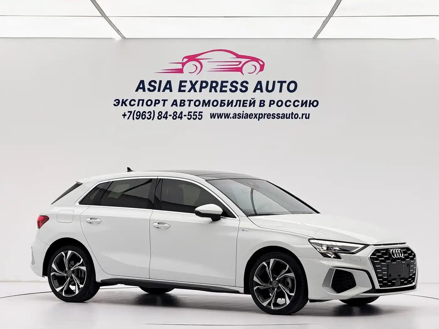 Audi A3 2022 Sportback 35 TFSI Luxury Sport — миниатюра 3