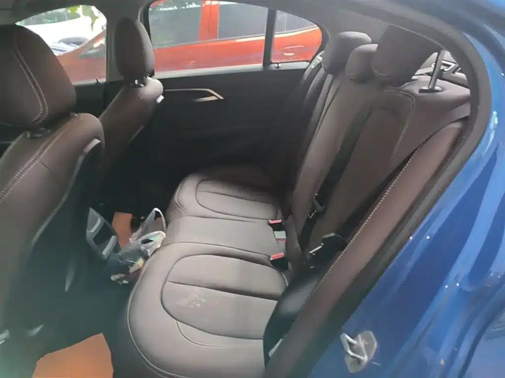 BMW 1 Series 2017 118i Fashion Edition — миниатюра 17