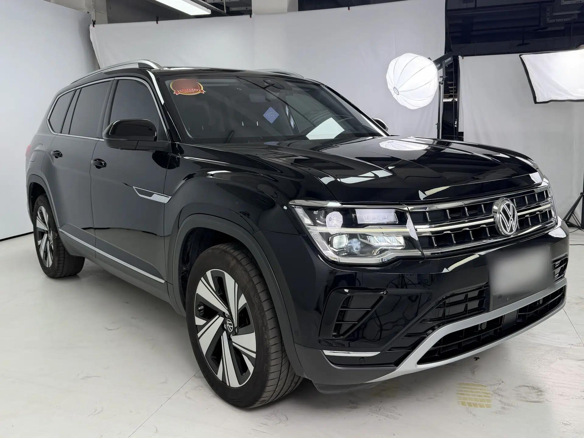 Used Volkswagen Teramont 2023 380TSI Four-Wheel Drive Luxury Edition — миниатюра 3