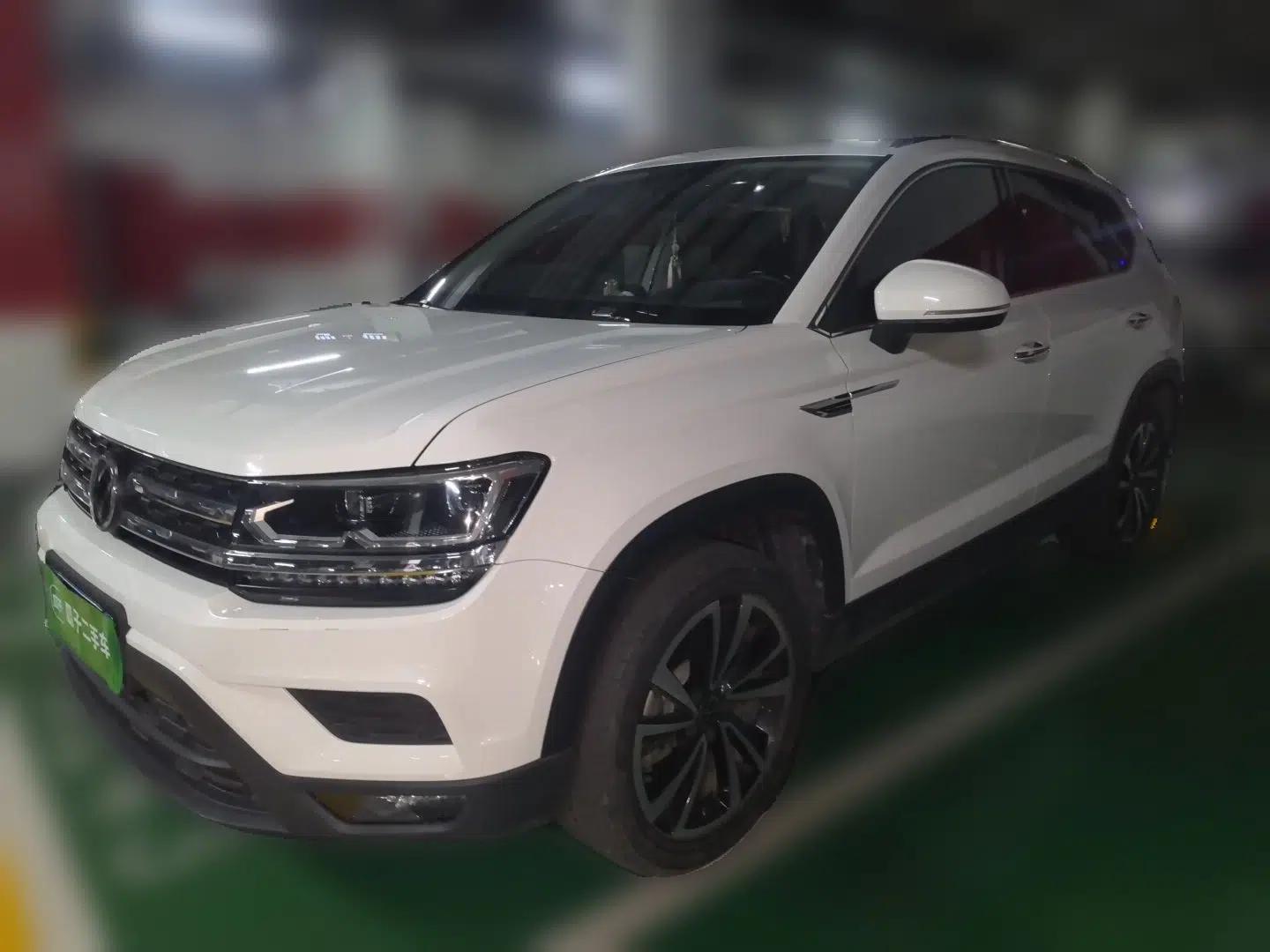 Used Volkswagen Tharu 2021 280TSI Two-Wheel-Drive Luxury Plus Edition — миниатюра 1