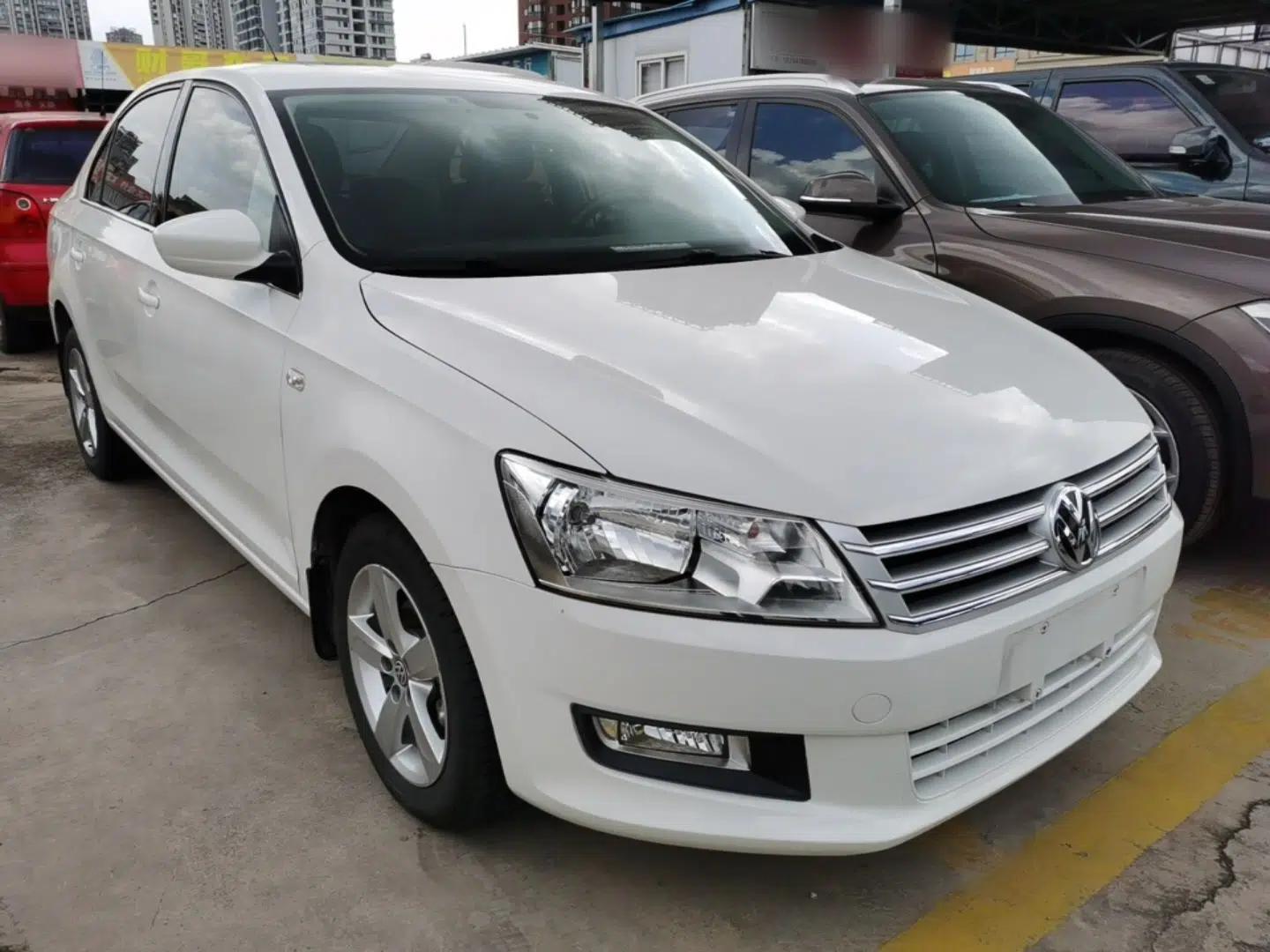 Used Volkswagen Santana 2015 1.6L Manual Comfort Edition — миниатюра 3