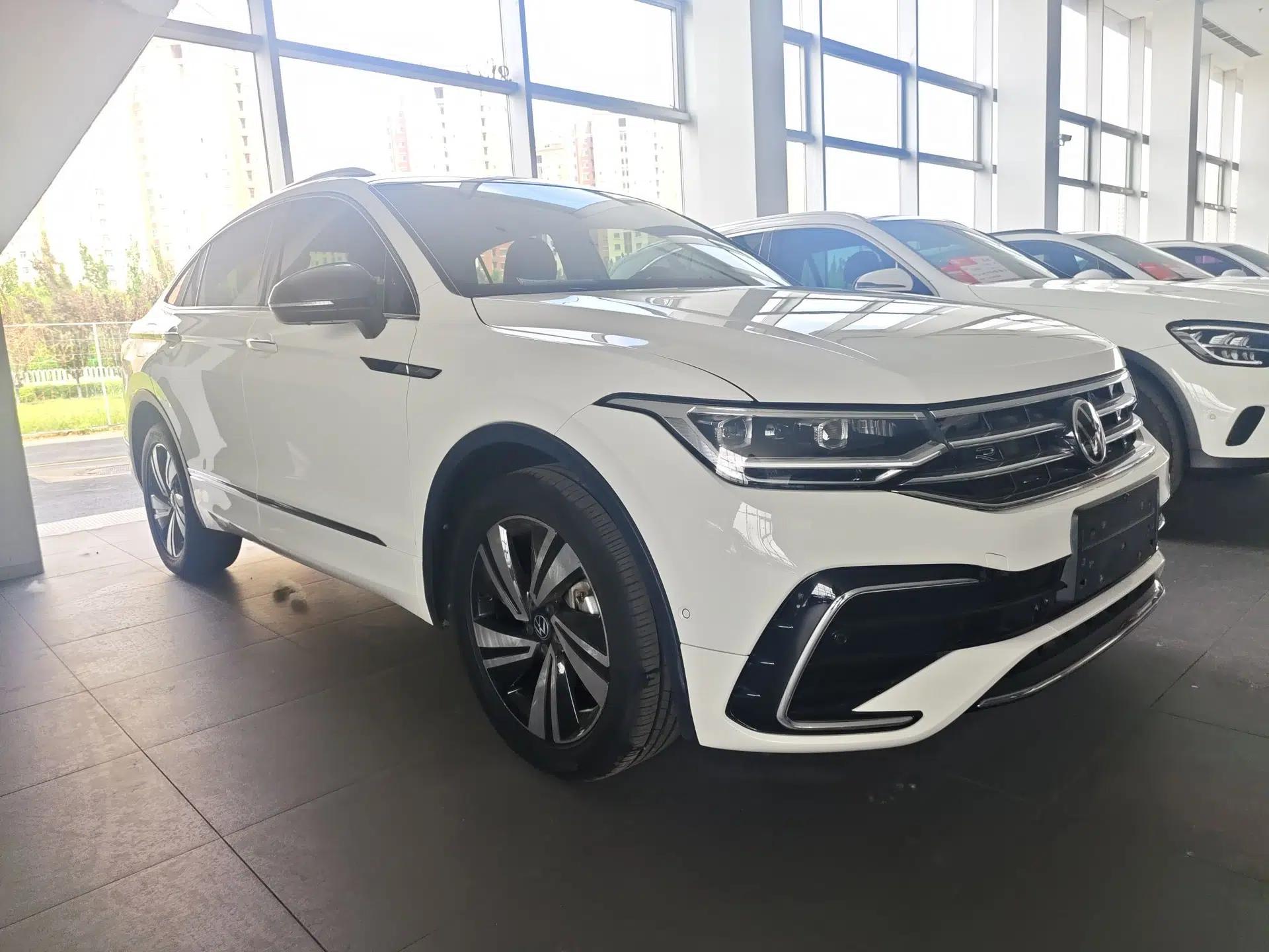 Used Volkswagen Tiguan X 2022 330TSI Two-Wheel-Drive Flagship Edition — миниатюра 3