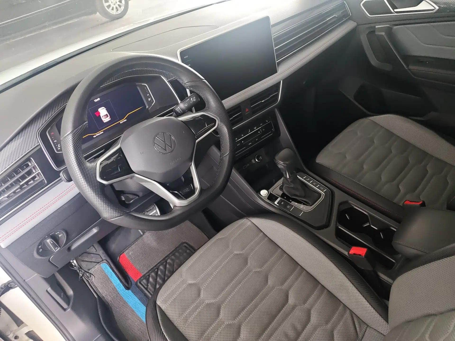 Used Volkswagen Tiguan X 2022 330TSI Two-Wheel-Drive Flagship Edition — миниатюра 10